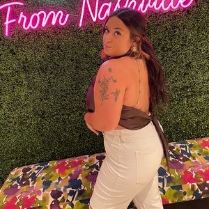 Meet your Posher, Emily